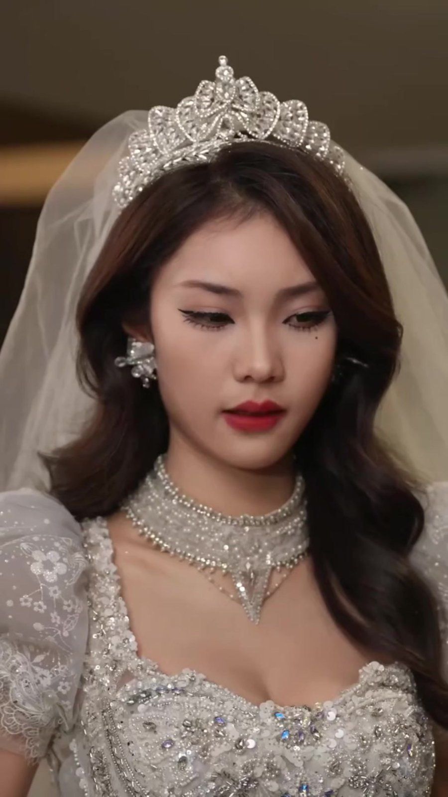 愛與自省交錯的命運(yùn)軌跡（愛與無悔）(全集)