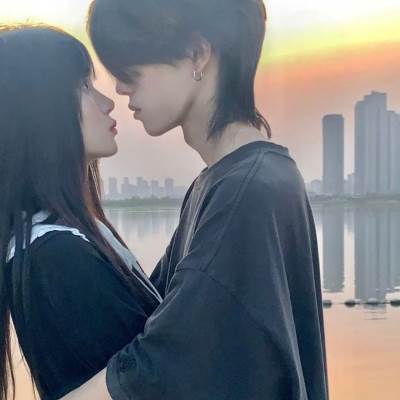 退婚后，真千金她驚爆全球(全集)